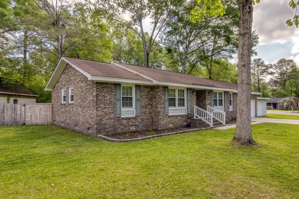 Summerville, SC 29485,108 Tiffany Ln