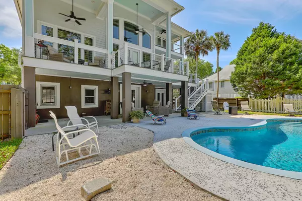 Isle Of Palms, SC 29451,229 Forest Trl