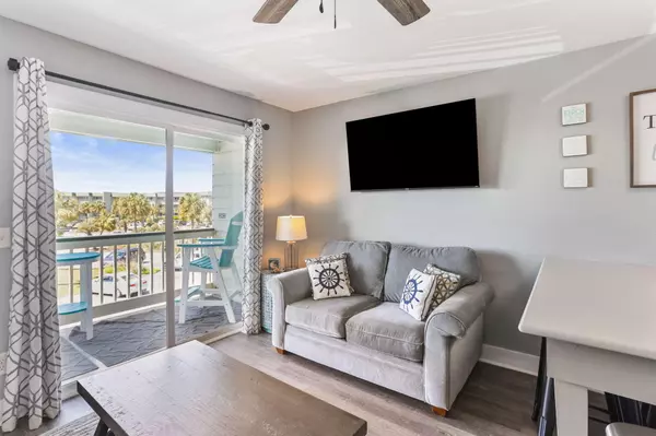 Isle Of Palms, SC 29451,1300 Ocean Blvd #208