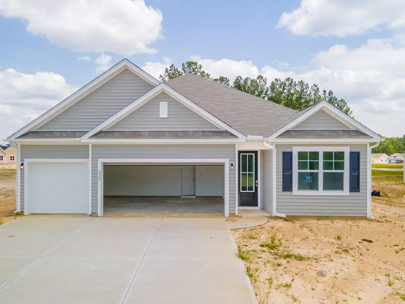 520 Misty Bluff Cir, Huger, SC 29450