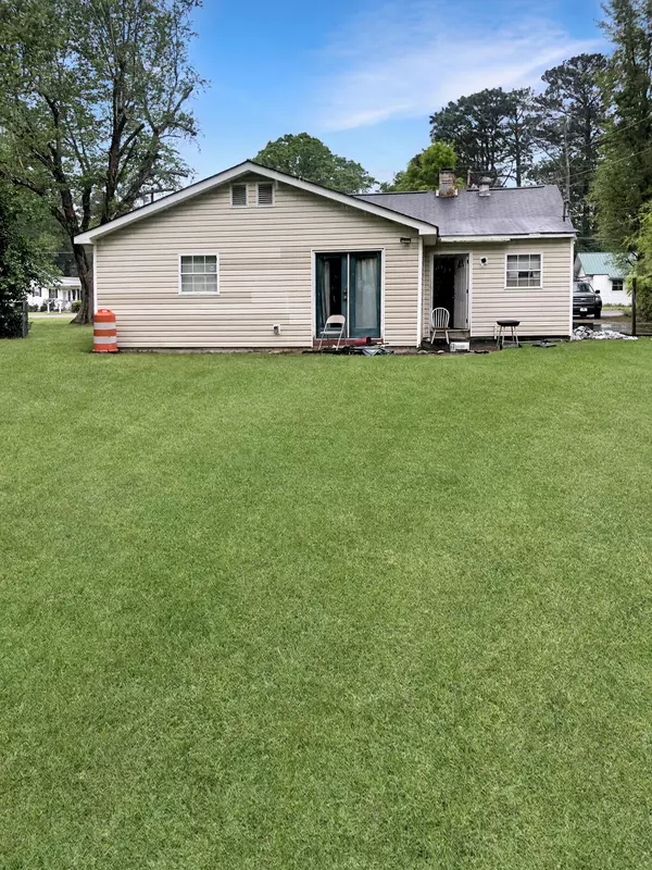 Allendale, SC 29810,451 Parkwood Ter