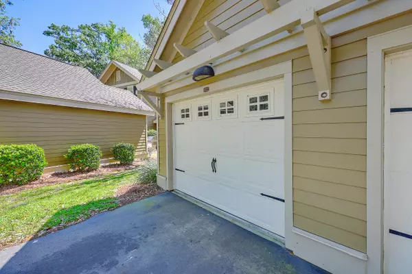 North Charleston, SC 29418,8372 Camp Gregg Ln