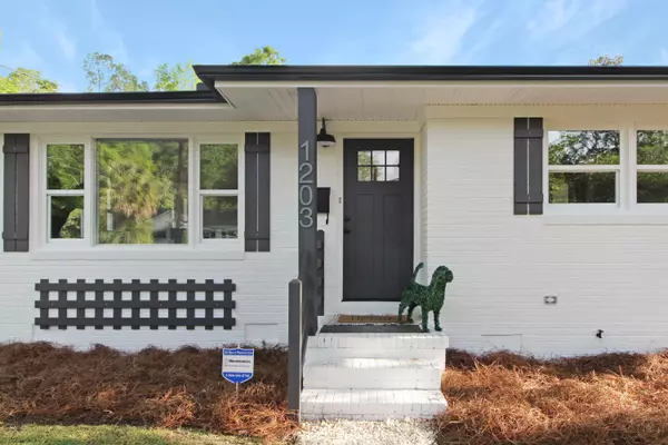 1203 Chesterfield Rd, North Charleston, SC 29405