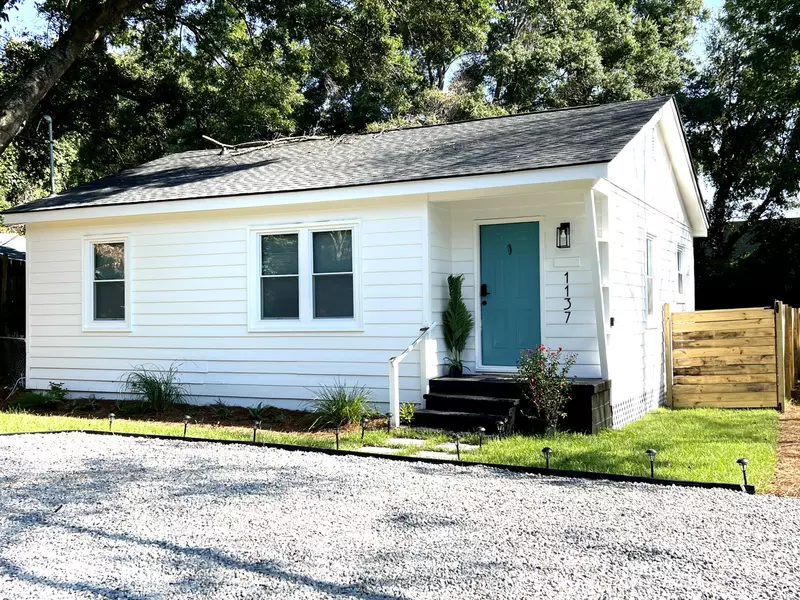 1137 Carter Ave, Mount Pleasant, SC 29464