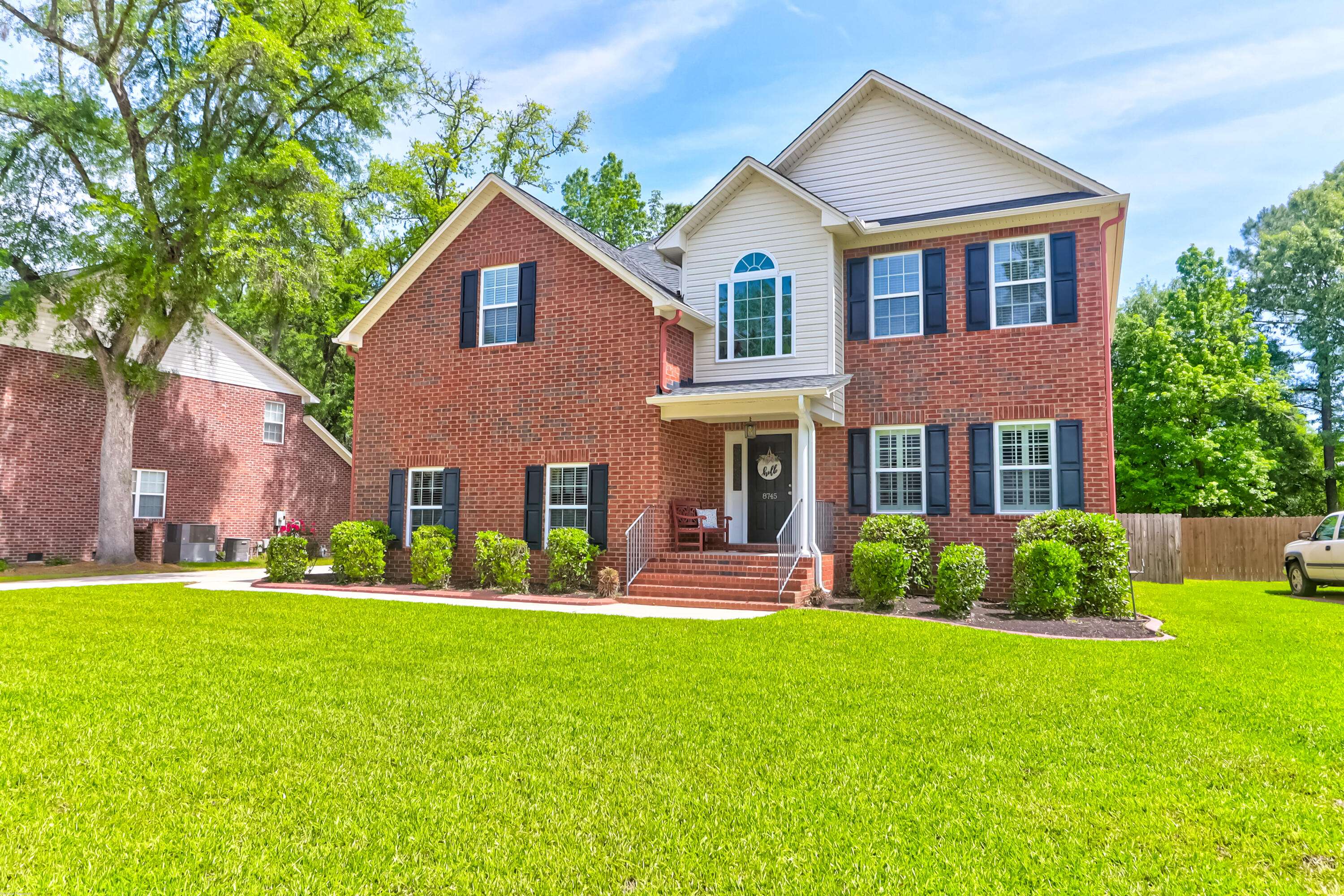 8745 Alexandria Dr, North Charleston, SC 29420