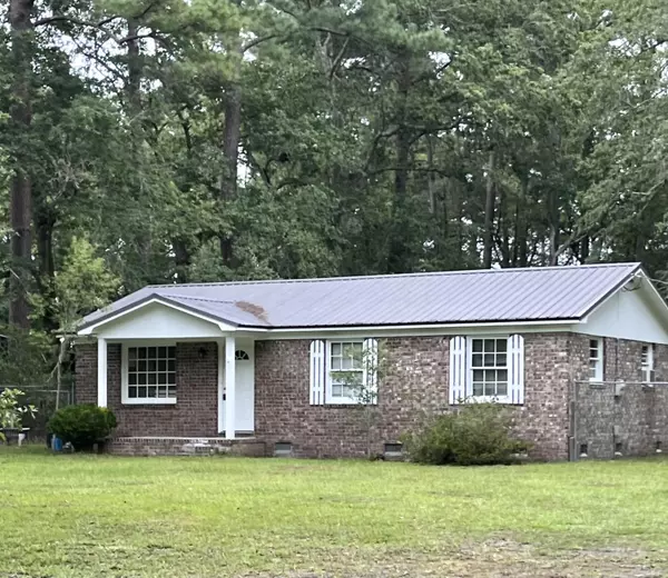 2628 Cypress Pond Rd, Walterboro, SC 29488