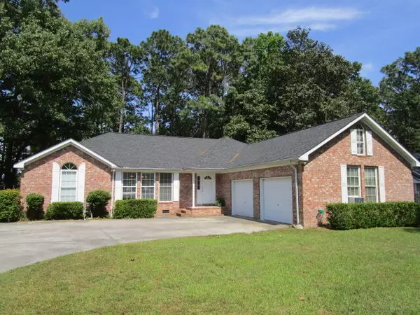 127 Wateree Dr, Santee, SC 29142