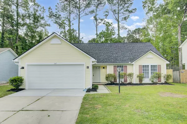 147 Danzid Dr, Summerville, SC 29483