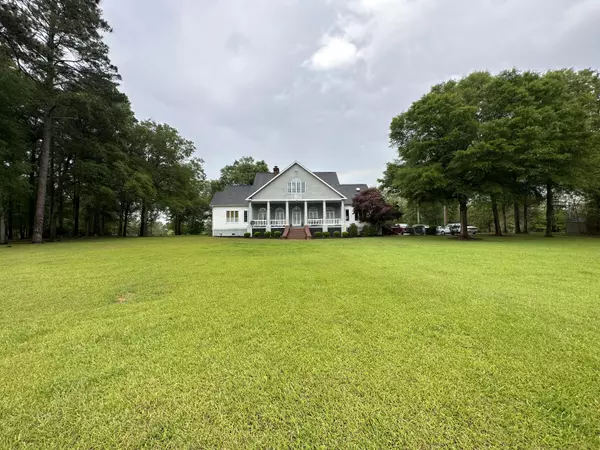 Bamberg, SC 29003,367 Highland Cir