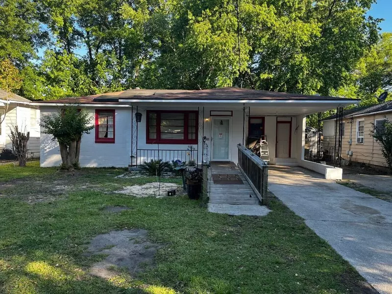 1210 Pepper St, Hanahan, SC 29410