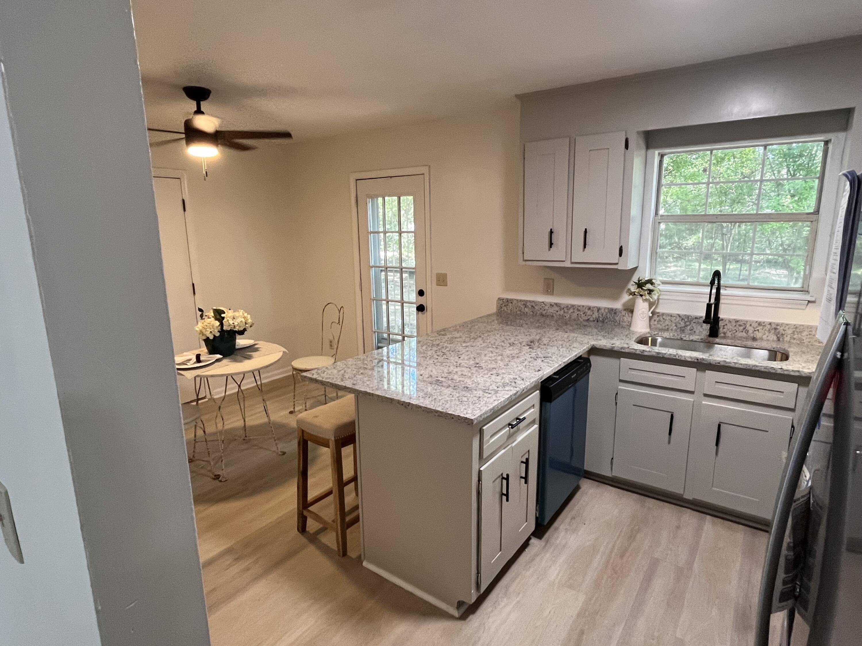 North Charleston, SC 29420,3414 Waterford Ct