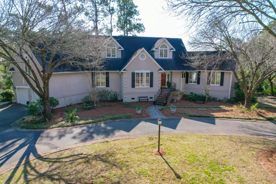 541 Chimney Bluff Dr, Mount Pleasant, SC 29464