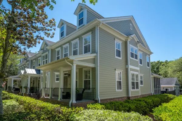 Charleston, SC 29492,2237 Daniel Island Dr