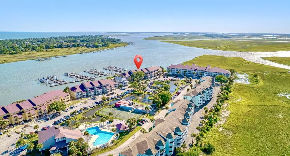 Folly Beach, SC 29439,71 Mariners Cay Dr