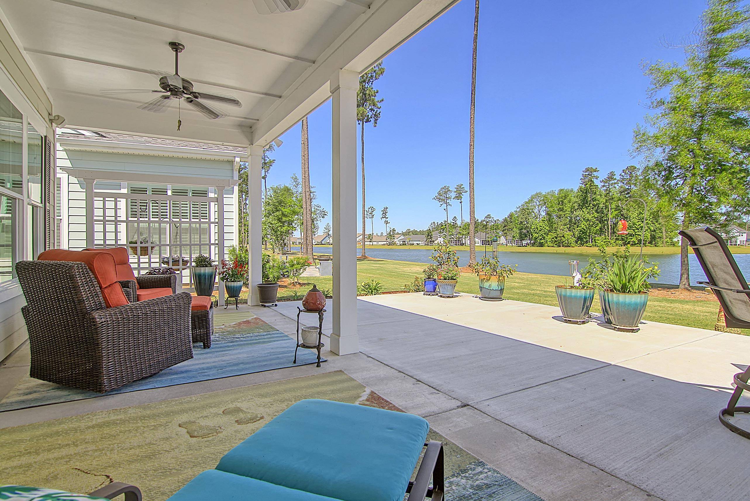 339 Tupelo Lake Dr, Summerville, SC 29486