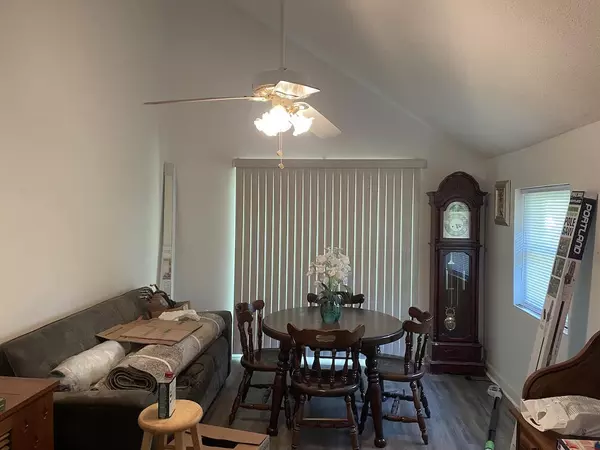 Bonneau, SC 29431,104 General Washington Blvd