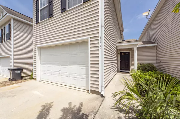 North Charleston, SC 29420,1306 Garland St