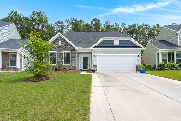 427 Brookgreen Drive, Moncks Corner, SC 29461