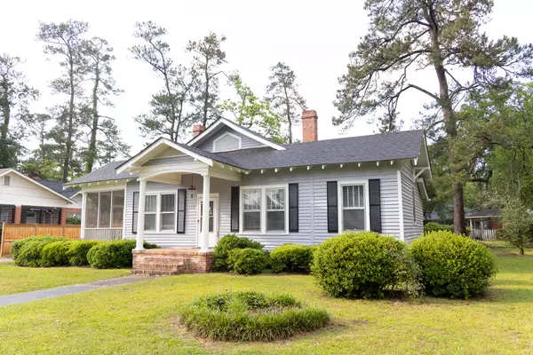 110 W Academy St, Kingstree, SC 29556