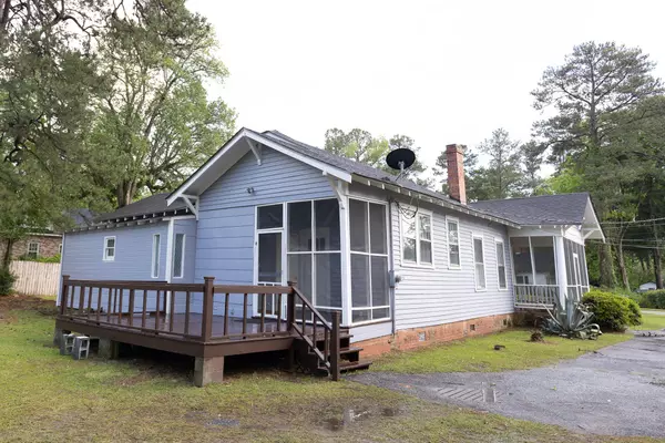 Kingstree, SC 29556,110 W Academy St