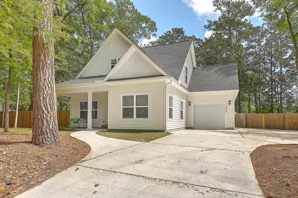 Johns Island, SC 29455,3373 Berryhill Rd