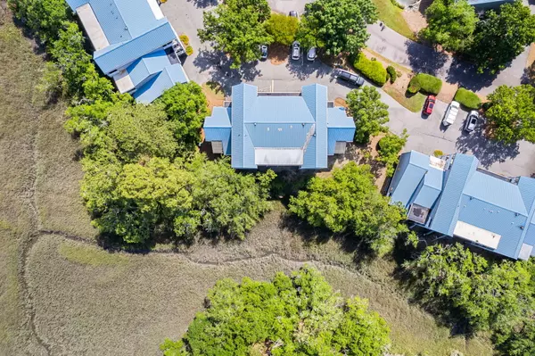 2412 Racquet Club Dr, Seabrook Island, SC 29455