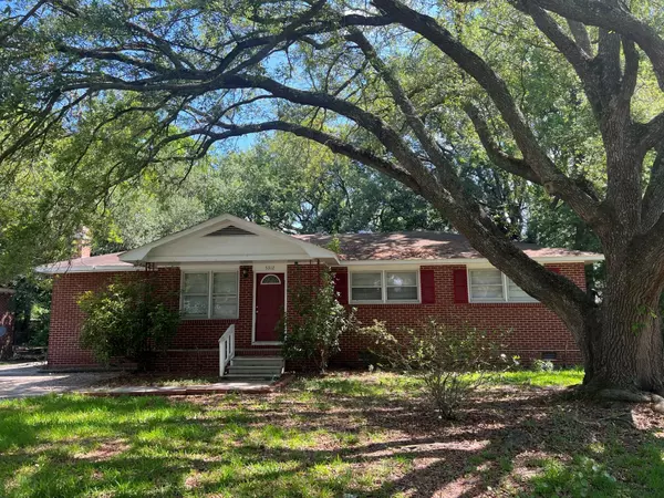 5312 Albert St, North Charleston, SC 29418