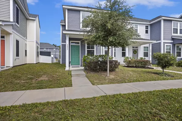 3957 Four Poles Park Dr, North Charleston, SC 29405