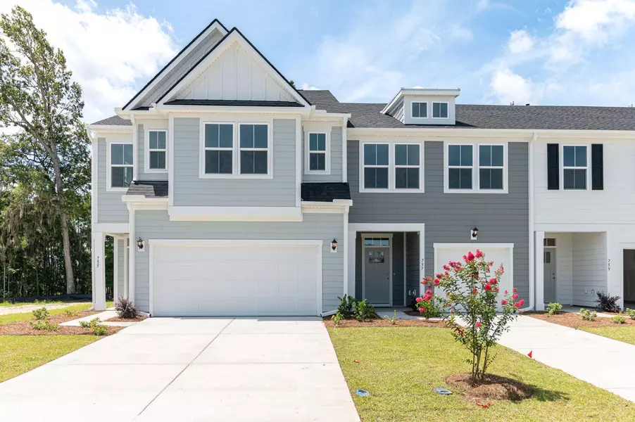 491 Trotters Ln #115, Moncks Corner, SC 29461