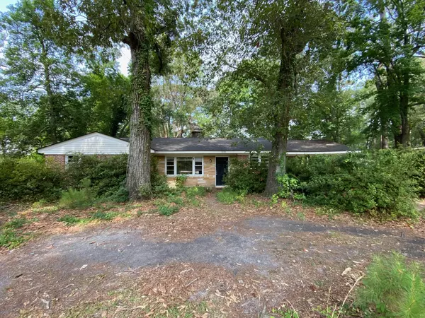 1330 Bacons Bridge Road, Summerville, SC 29485