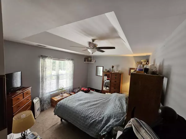 Hanahan, SC 29410,221 Hanahan Plantation Cir