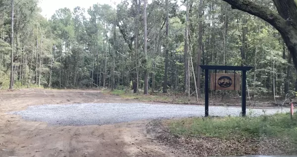 Awendaw, SC 29429,3 Milcrest Drive