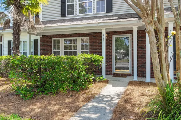 Summerville, SC 29483,701 Elm Hall Circle