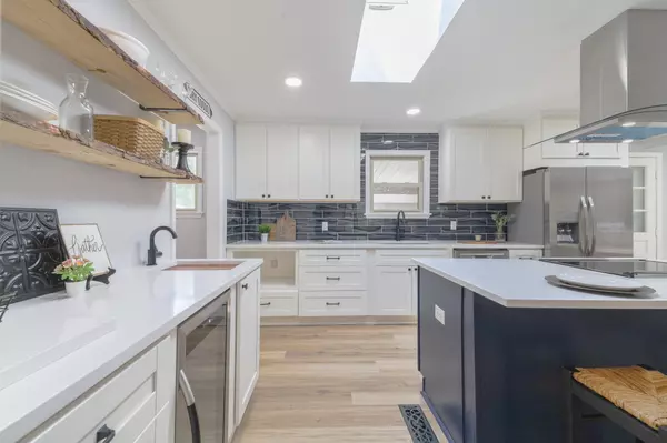 Bonneau, SC 29431,1114 Bethera Rd