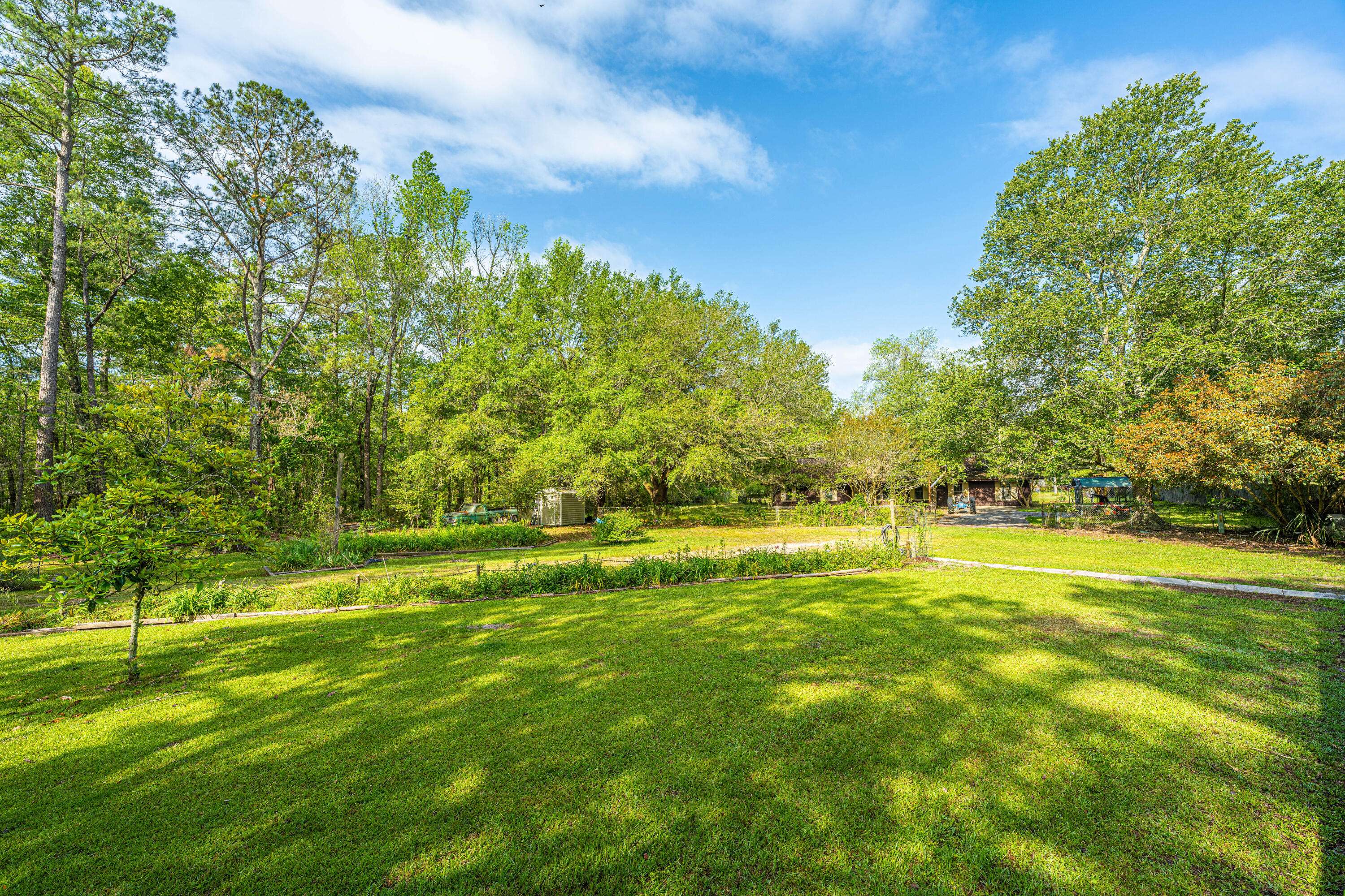 Walterboro, SC 29488,1501 Maple Ridge Rd