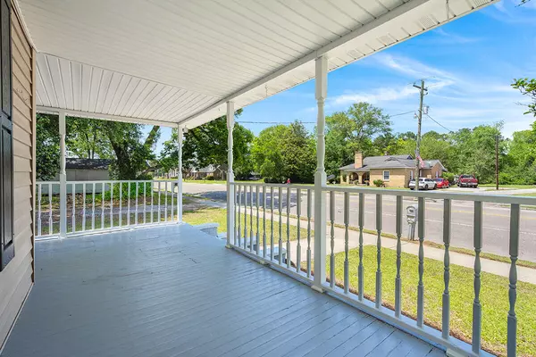 Harleyville, SC 29448,156 E Main St