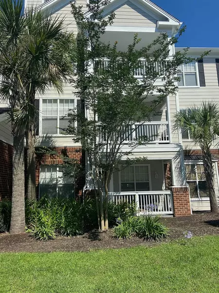 45 Sycamore Ave #723, Charleston, SC 29407