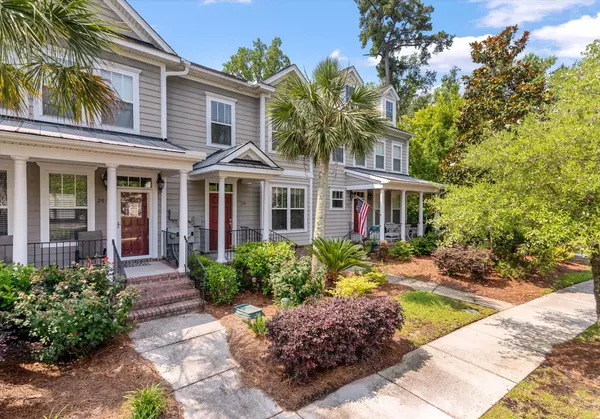 Summerville, SC 29483,204 Branch Creek Trl