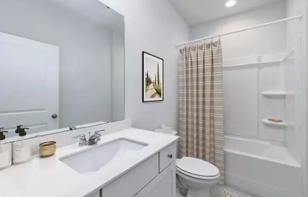 Summerville, SC 29486,604 Fisher Ln