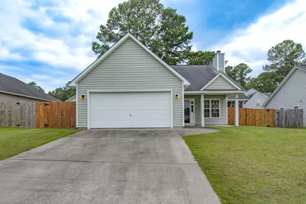 149 Pointer Dr, Goose Creek, SC 29445