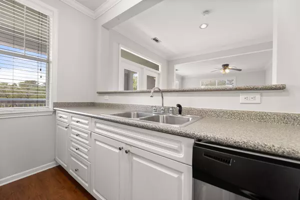 Daniel Island, SC 29492,130 River Landing Drive #7300