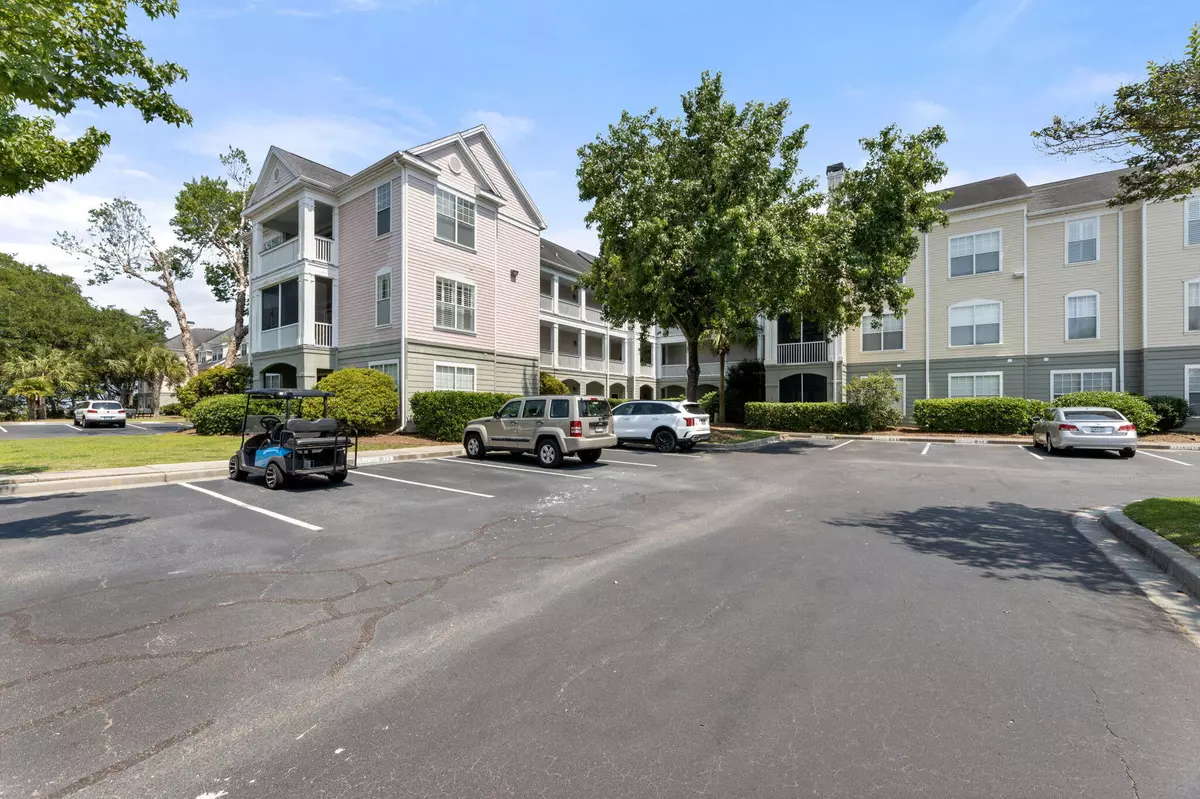 Daniel Island, SC 29492,130 River Landing Drive #7300