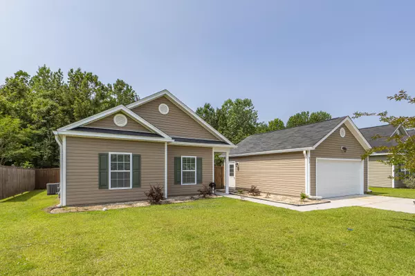 Summerville, SC 29485,629 Savannah River Dr