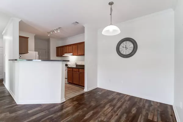 Charleston, SC 29407,45 Sycamore Ave #633