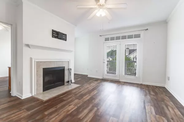 Charleston, SC 29407,45 Sycamore Ave #633