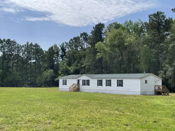 Cottageville, SC 29435,334 Ponley Ln