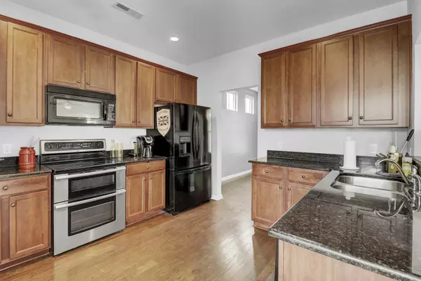 Summerville, SC 29486,313 Peters Creek Dr