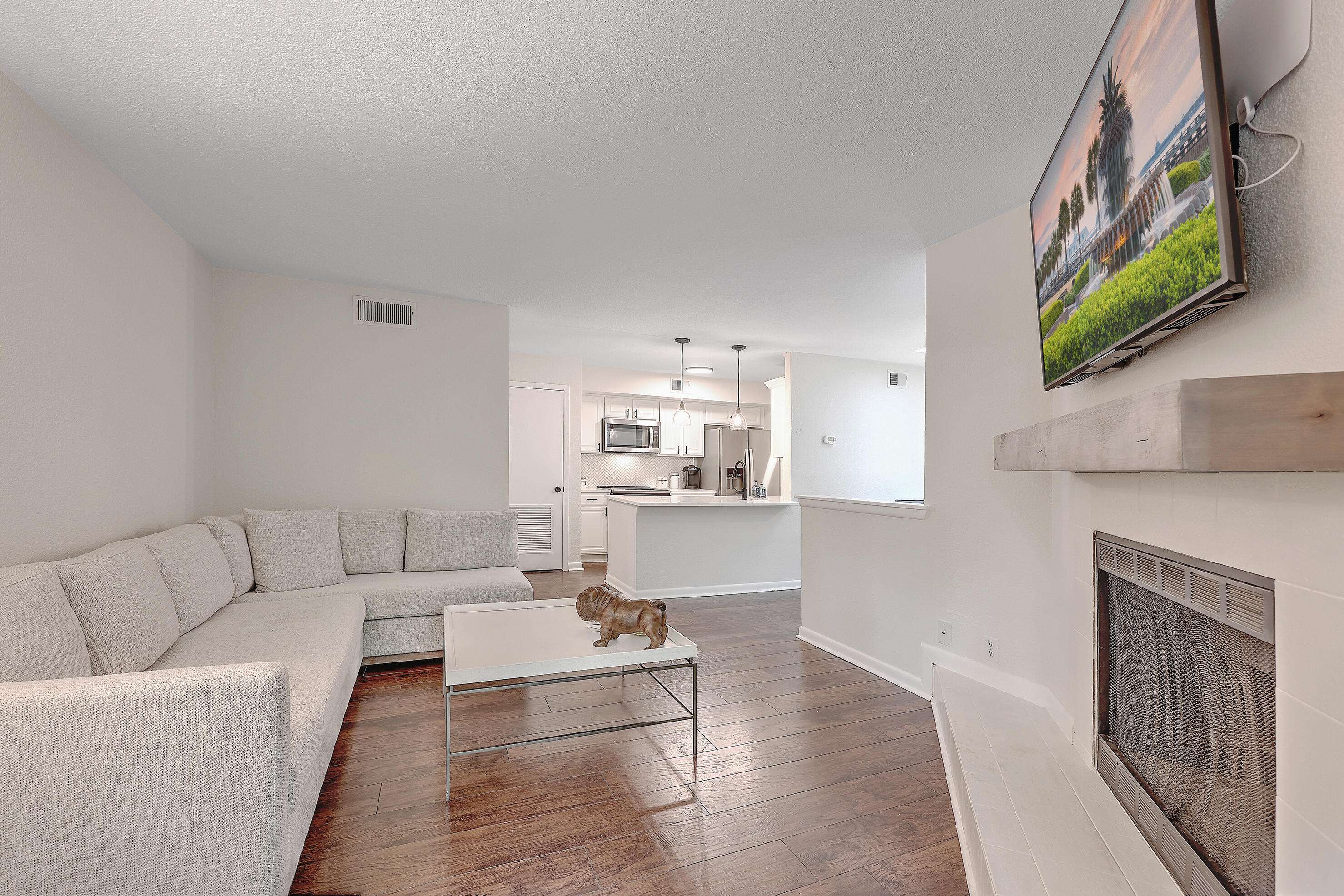 Mount Pleasant, SC 29464,1481 Center St St #1307