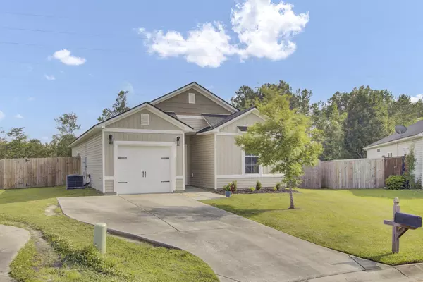 Summerville, SC 29486,120 Deerpath Trl