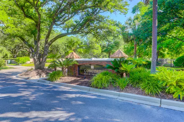 Charleston, SC 29407,45 Sycamore Ave #426